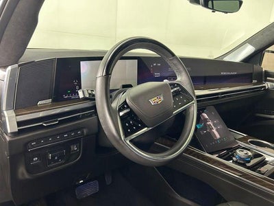 2025 Cadillac Escalade Sport Platinum