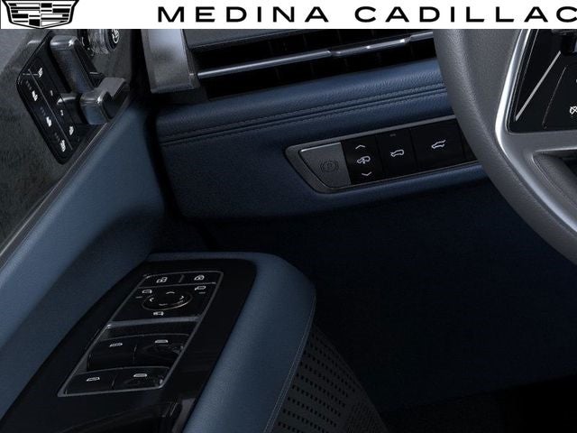 2025 Cadillac ESCALADE IQ Luxury 2