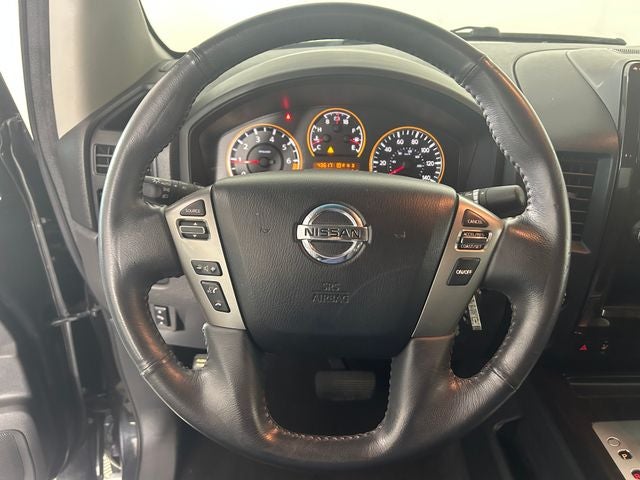 2015 Nissan Titan SL