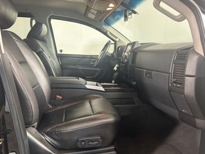 2015 Nissan Titan SL