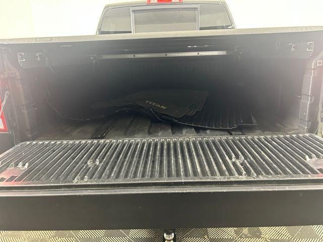 2015 Nissan Titan SL
