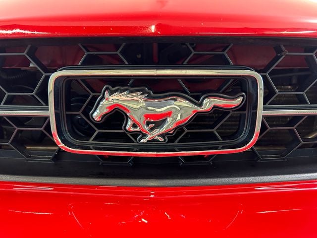 2007 Ford Mustang V6 Deluxe