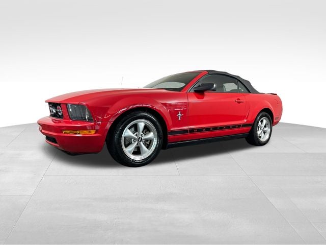 2007 Ford Mustang V6 Deluxe