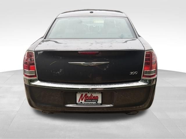 2013 Chrysler 300 Base