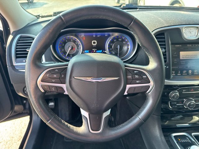 2016 Chrysler 300 Limited