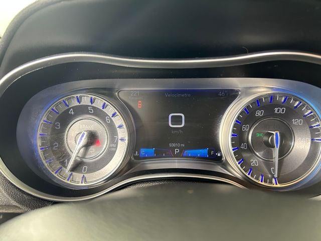 2017 Chrysler 300 Limited