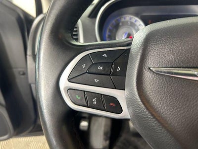 2017 Chrysler 300 Limited