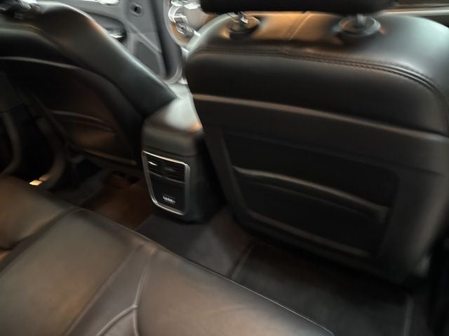 2016 Chrysler 300 Limited