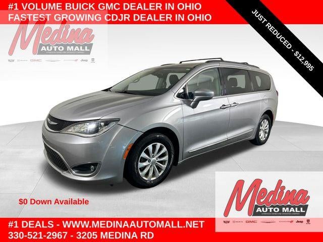 2017 Chrysler Pacifica Touring L