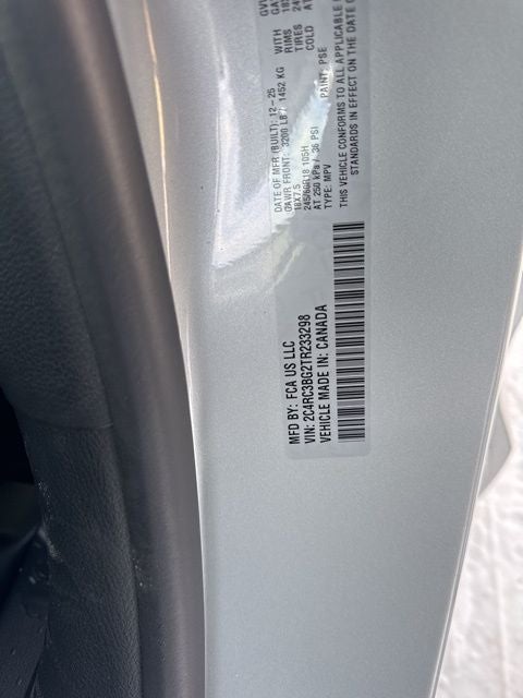 2026 Chrysler Pacifica Select