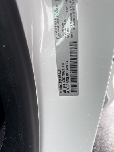 2026 Chrysler Pacifica Select