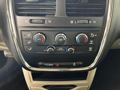 2017 Dodge Grand Caravan SE