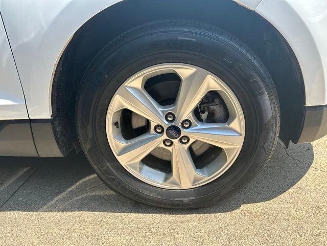2017 Ford Edge SE
