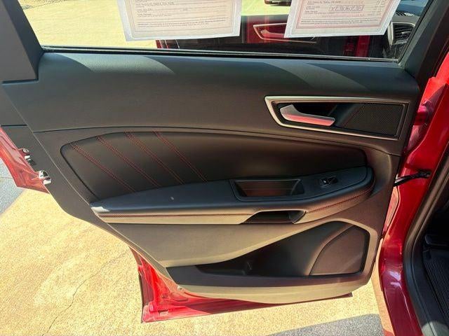 2021 Ford Edge ST Line