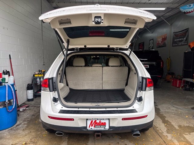 2015 Lincoln MKX Base