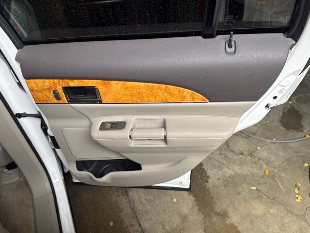 2015 Lincoln MKX Base