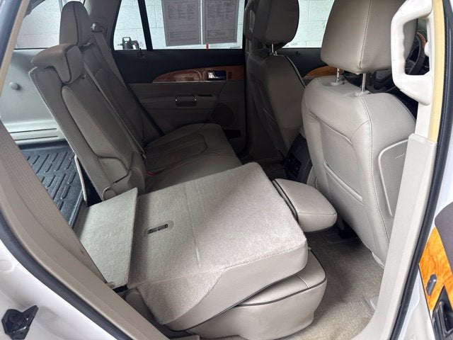 2015 Lincoln MKX Base