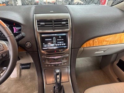 2015 Lincoln MKX Base