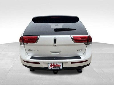 2015 Lincoln MKX Base