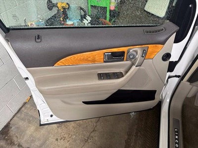 2015 Lincoln MKX Base