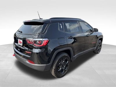 2023 Jeep Compass Trailhawk