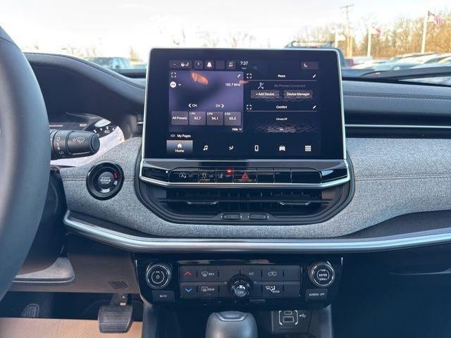 2023 Jeep Compass Latitude Lux