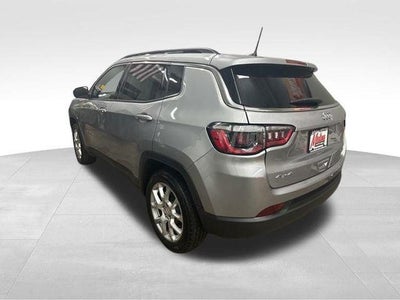 2023 Jeep Compass Latitude Lux