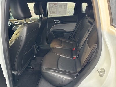 2023 Jeep Compass Latitude Lux