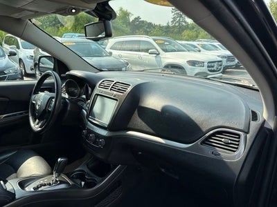 2017 Dodge Journey Crossroad