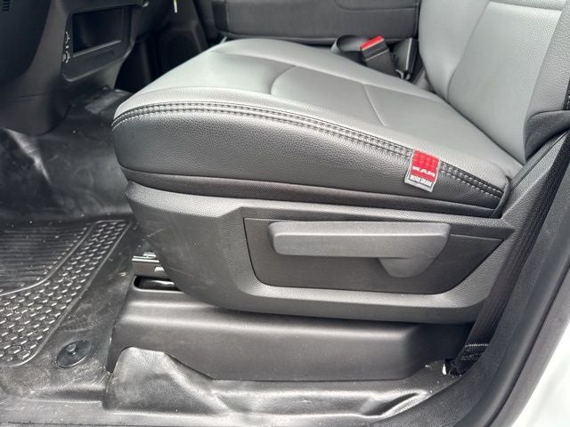 2024 RAM 5500HD Tradesman