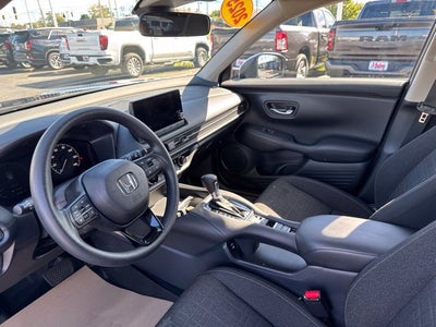 2025 Honda HR-V LX