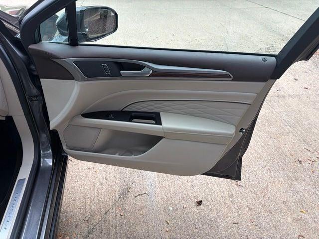 2017 Ford Fusion Platinum