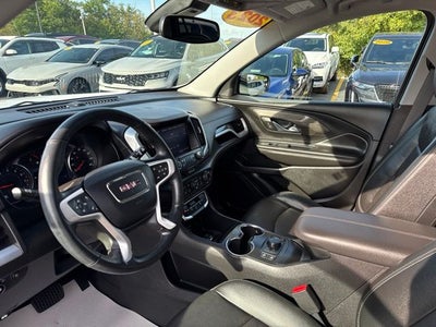 2023 GMC Terrain SLT