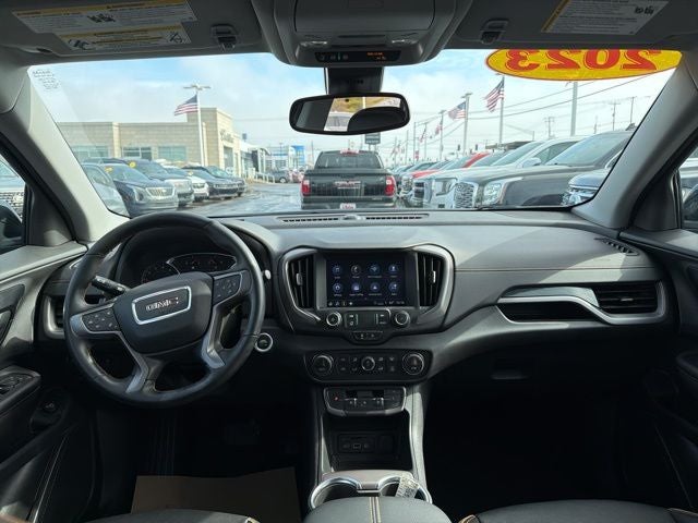 2023 GMC Terrain AT4
