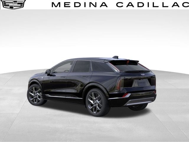 2025 Cadillac OPTIQ Luxury 2