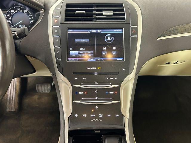 2015 Lincoln MKZ Base