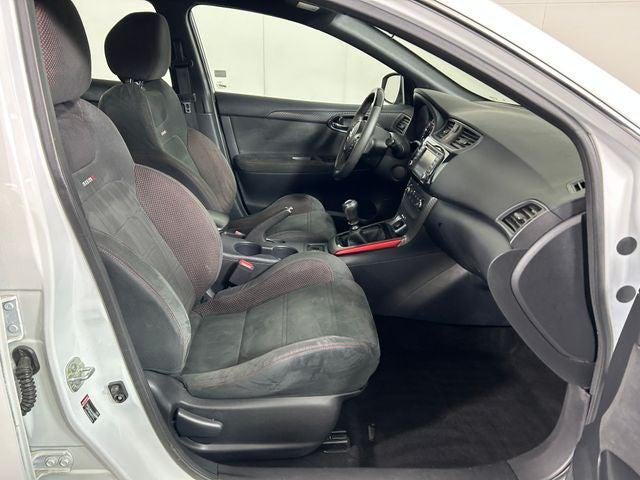 2017 Nissan Sentra NISMO