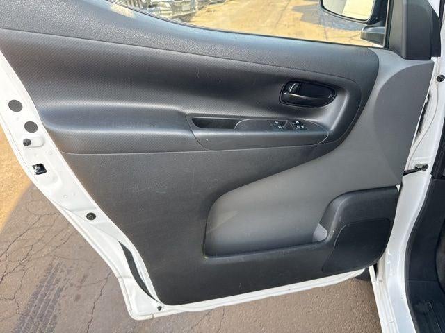 2021 Nissan NV200 S