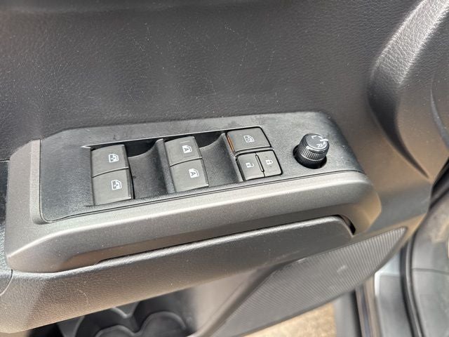 2023 Toyota Tacoma V6