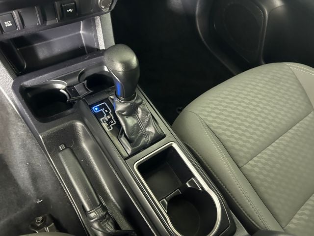 2022 Toyota Tacoma SR V6