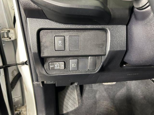 2022 Toyota Tacoma SR V6