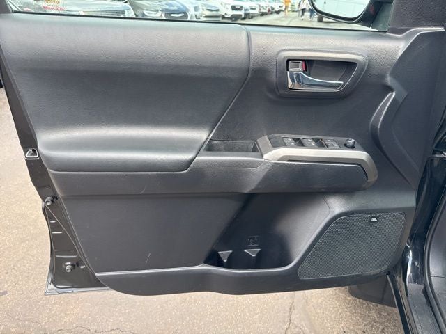 2021 Toyota Tacoma Limited V6