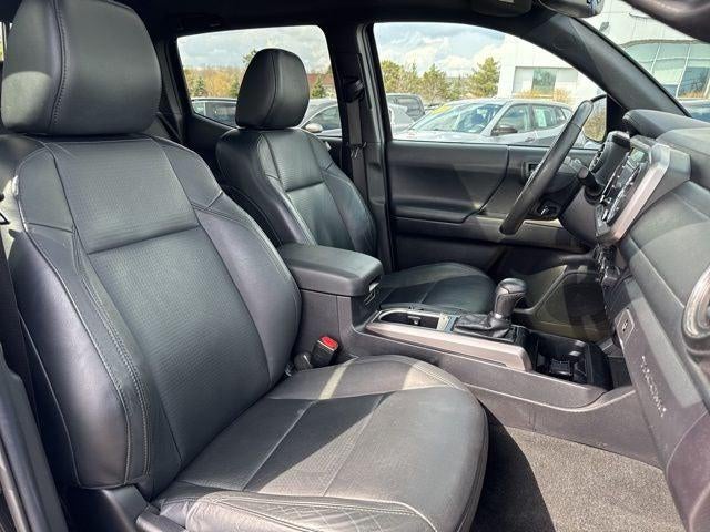 2021 Toyota Tacoma Limited V6