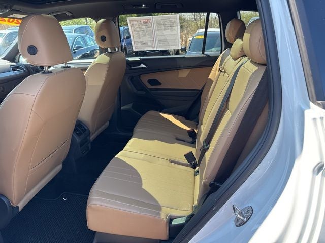 2023 Volkswagen Tiguan 2.0T SE R-Line Black