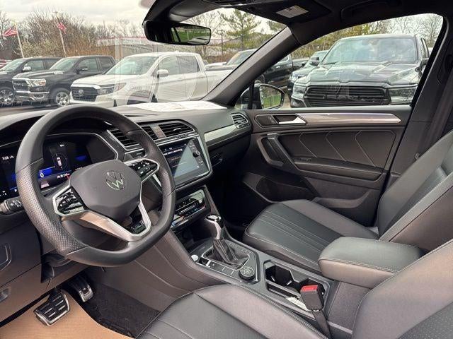 2024 Volkswagen Tiguan 2.0T SE R-Line Black