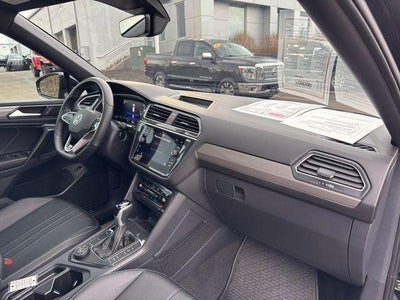 2024 Volkswagen Tiguan 2.0T SE R-Line Black