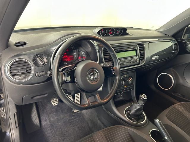 2012 Volkswagen Beetle 2.0 TSi