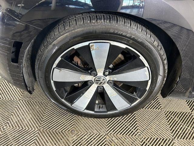 2012 Volkswagen Beetle 2.0 TSi