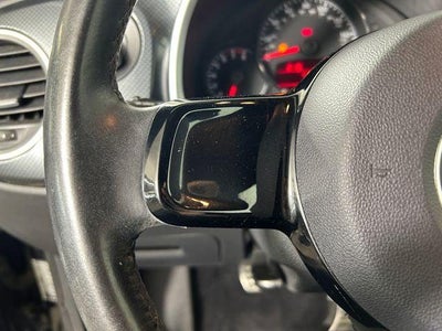 2012 Volkswagen Beetle 2.0 TSi