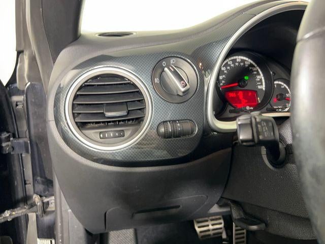 2013 Volkswagen Beetle Convertible 2.0 TSi